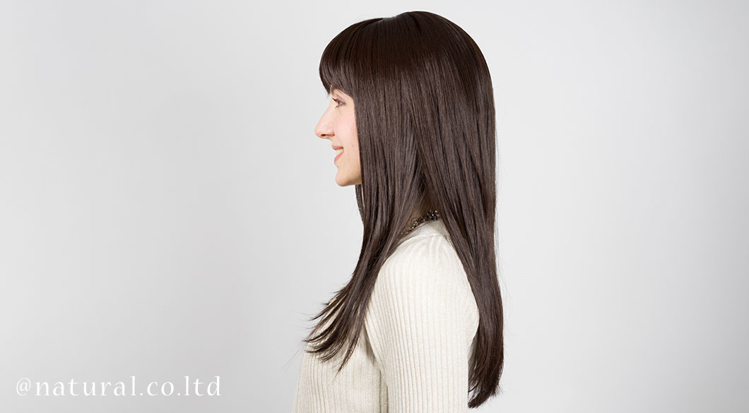 着用ウィッグカラー:ライトブラウン#4 Slide image