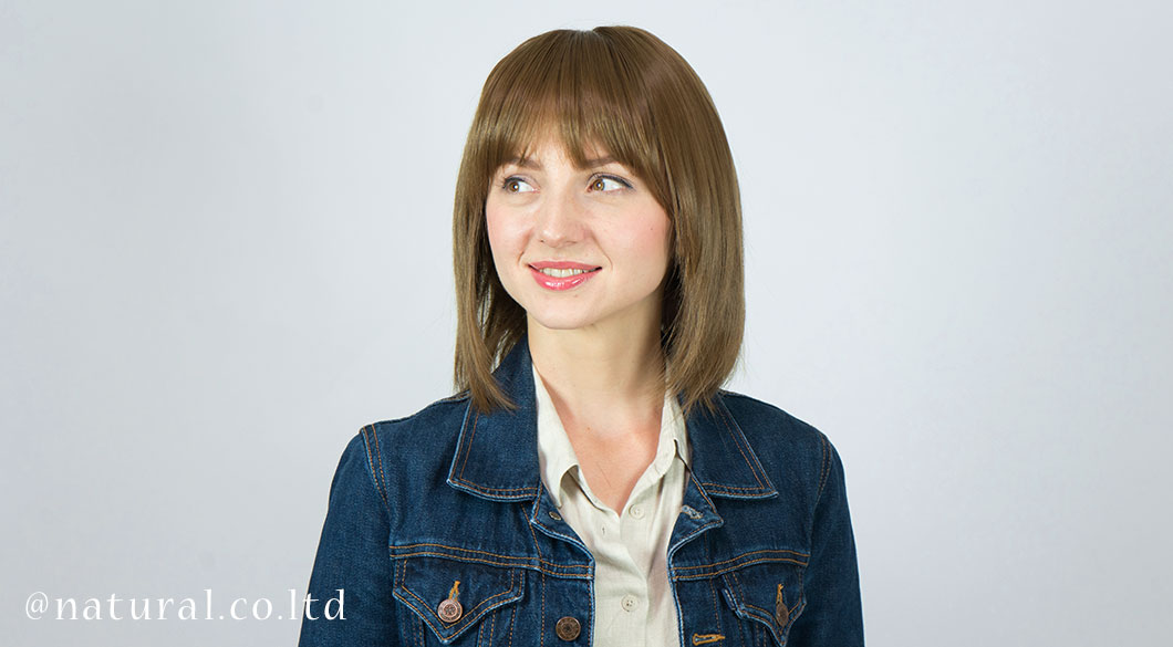 着用ウィッグカラー:オリーブ#10 Slide image