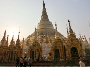 ミャンマー井戸寄付