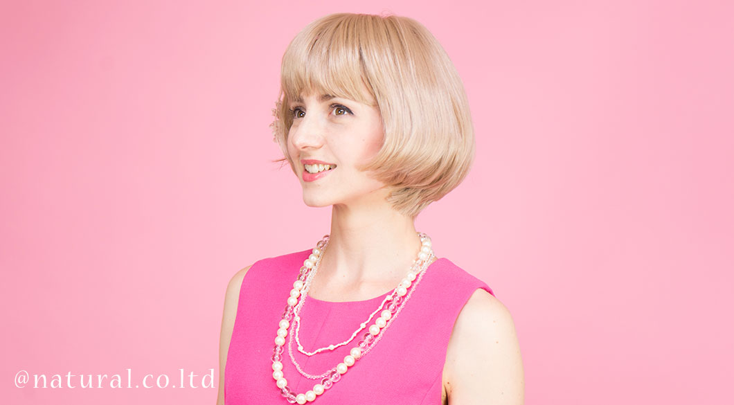 着用ウィッグカラー:ペールベージュ#103 アレンジ Slide image